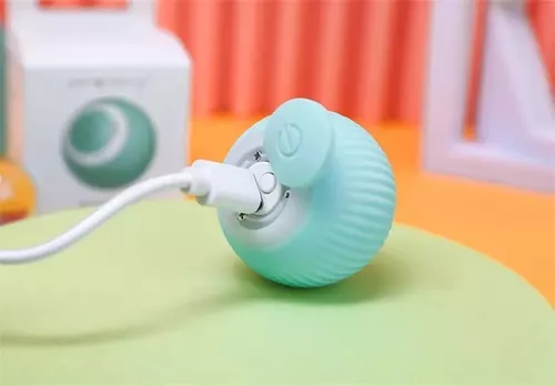 Pelota recargable USB C para mantener a tu mascota activa.